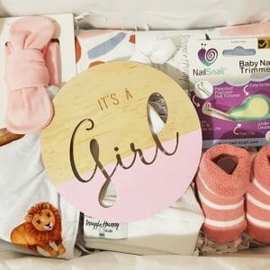 its a girl new baby gift box hamper